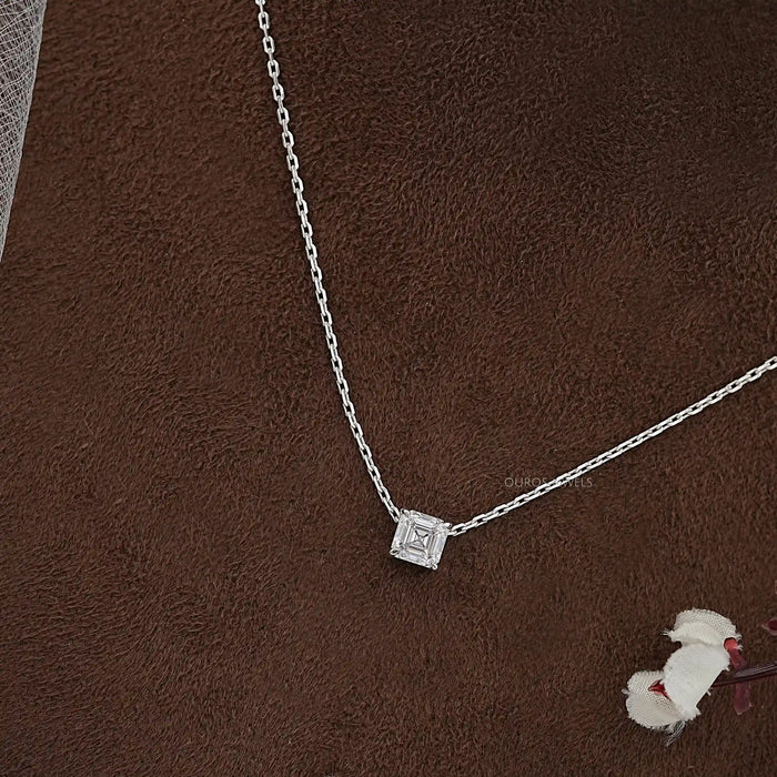 Solitäranhänger mit im Asscher-Schliff aus Kunstdiamanten 