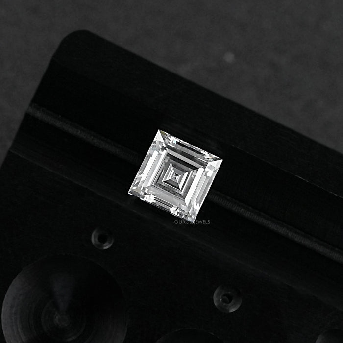 Carre Schliff Labor Gezüchteter Diamant