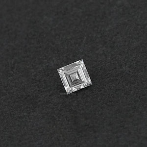 1,00 Karat im Karréschliff, im Labor gezüchteter Diamant