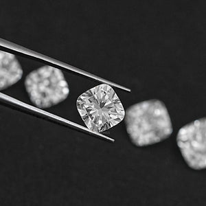 0,70 Karat Brillantschliff-Labordiamant