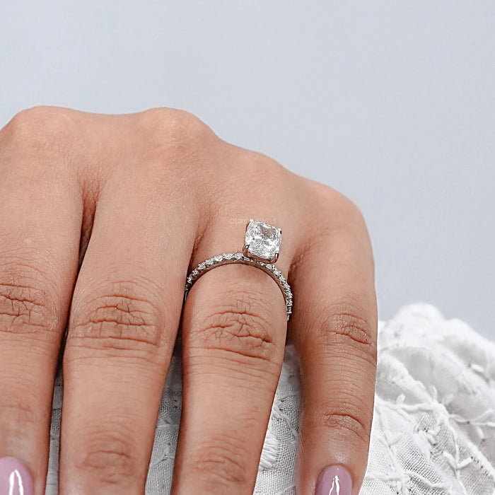 Cushion Lab Diamond Solitaire Accent Ring