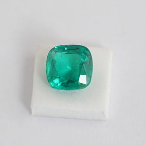 IGI Certified  Cushion Shape Colombian Emerald Gemstone