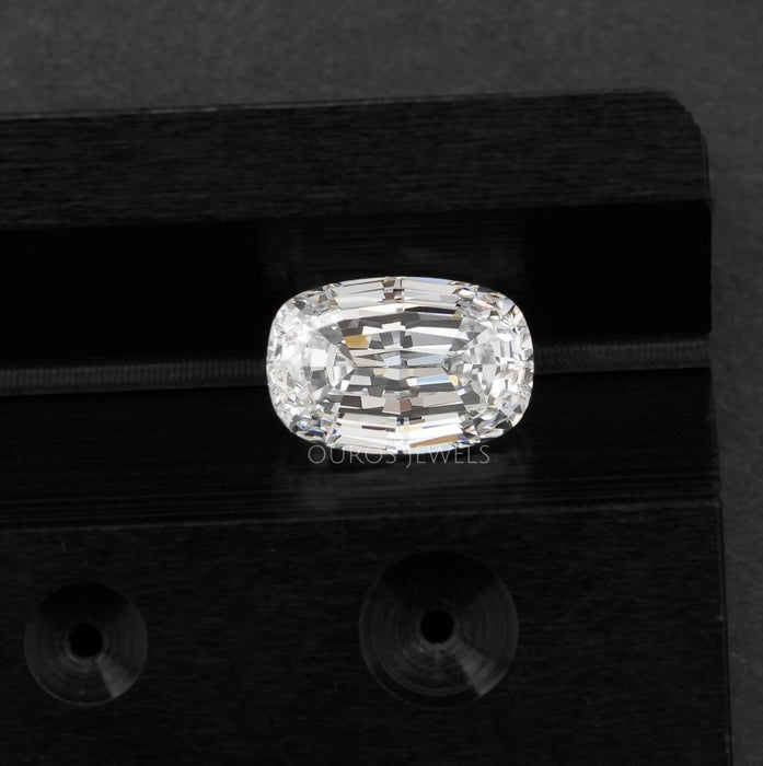 1,09 Karat im Labor gezüchteter Diamant im Stufenschliff