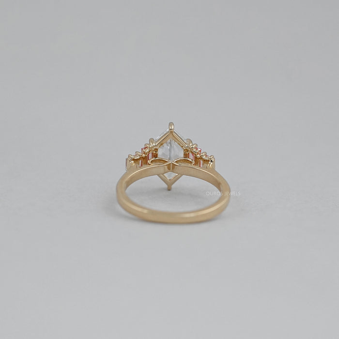 Niederlandischer Marquise Baguetteschliff Diamantring