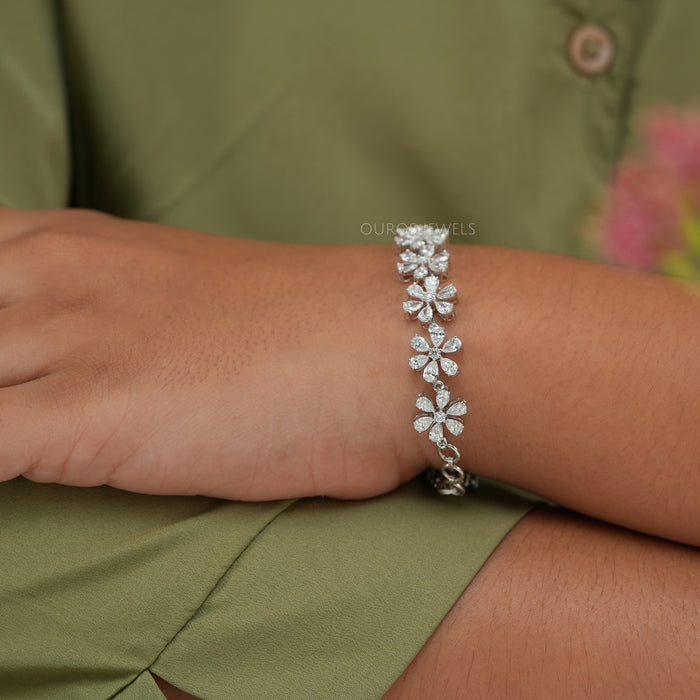 Floral Style Birne Schliff Labor diamant Armband 
