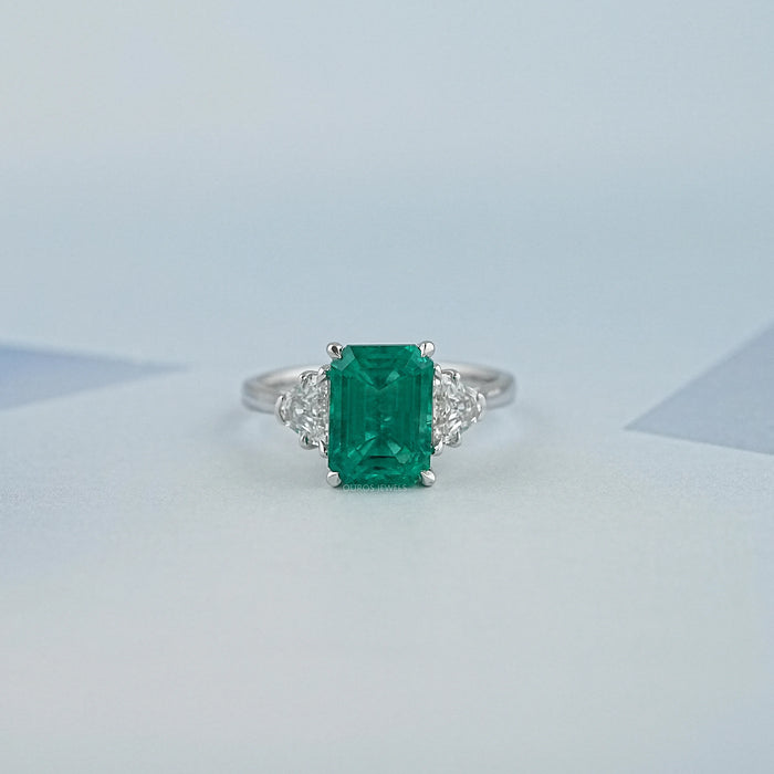 Green Emerald  With Antique Diamond Three Stone Ring