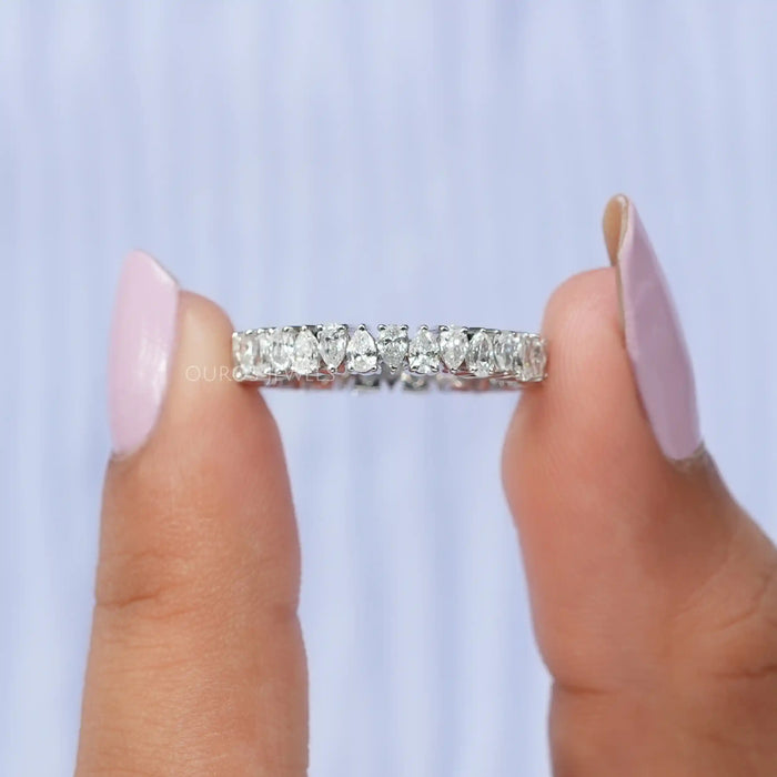 Ehering im Birnenschliff