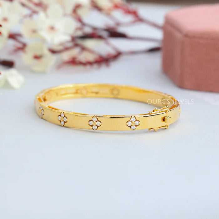 Round Diamond Flush Setting Gold Bangle