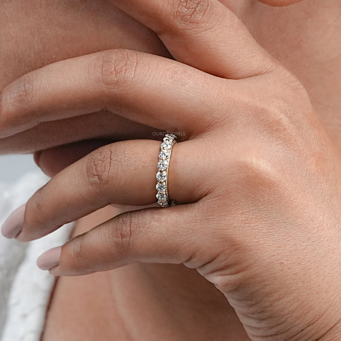Round Diamond Hidden Eternity Wedding Band