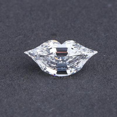 Antike Lippen Form Labor Diamant