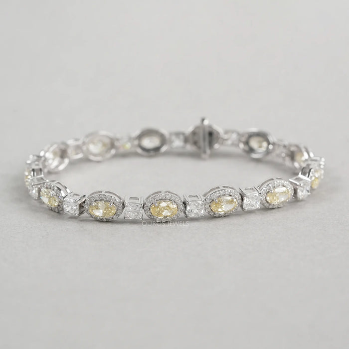 Gelbes Halo-Diamantarmband im Ovalschliff aus Laborzucht