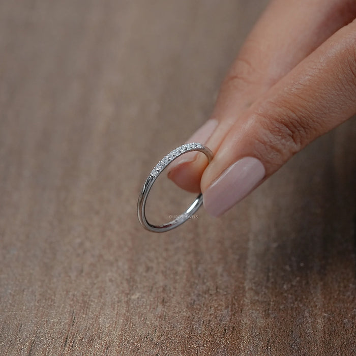 Round Lab Diamond Pave Set Wedding Band