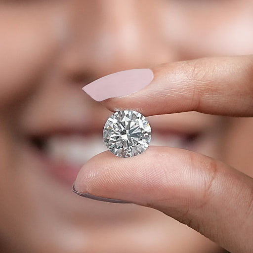 IGI Certified Round Cut Lab Grown Diamond