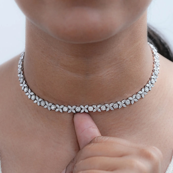Elegante Choker-Halskette Mit Marquise- Und Rundschliff-Diamanten