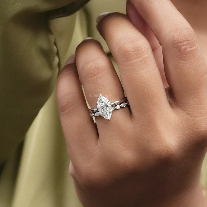 Sechszackiger Labordiamant Verlobungsring mit Marquise Schliff