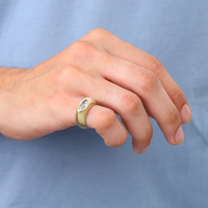 [A Men wearing Solitaire Diamond Engagement Ring]-[Ouros Jewels]