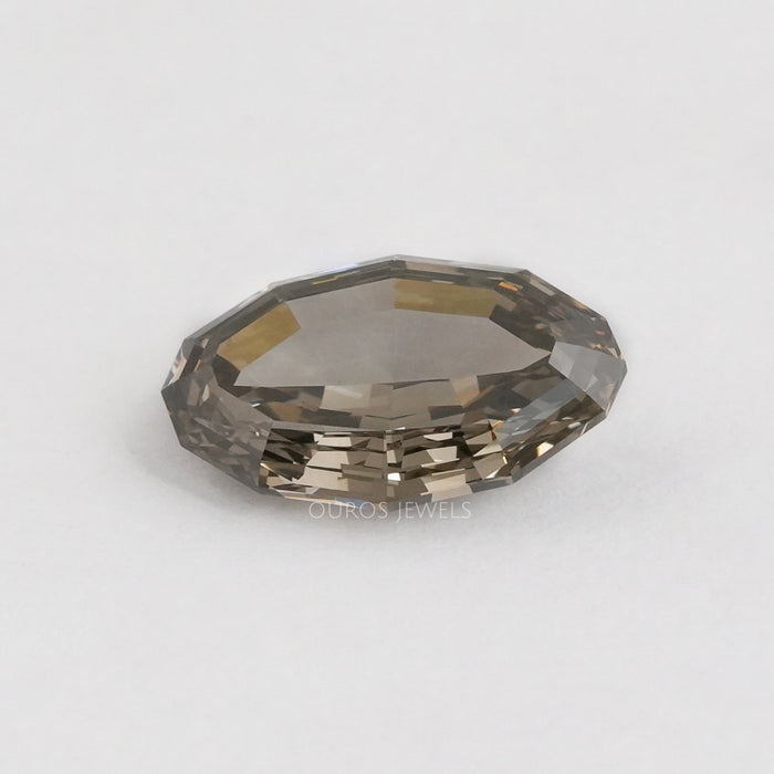 front view of 5.20ct grey oval shape step cut lab grown diamond