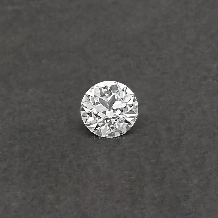 OEC Blumenmuster Rundschliff Diamant
