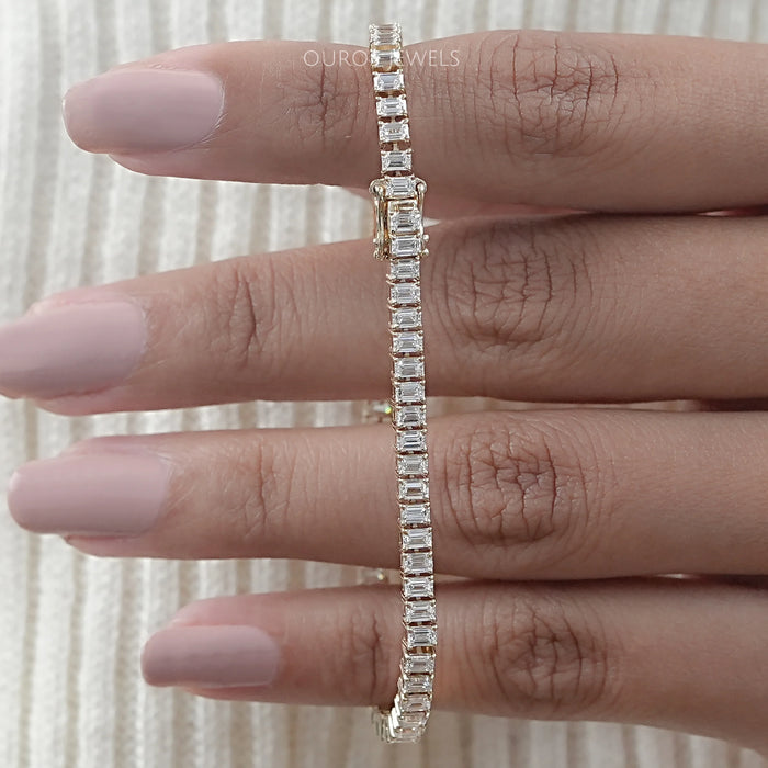 Lab Grown Emerald Cut Diamond Bracelet