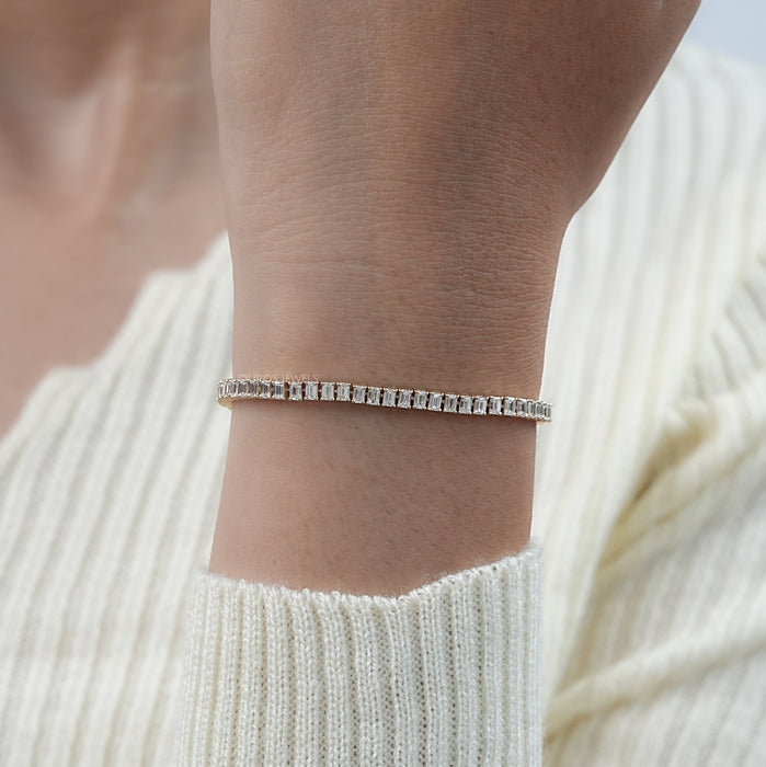 Lab Grown Emerald Cut Diamond Bracelet