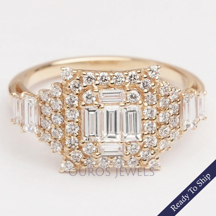 Verlobungsring in Prinzessinnenform mit Baguette- und Rundschliff