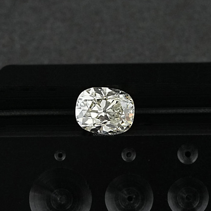 Alte Mine Cushion Cut Labor Diamant - IGI Zertifizierter