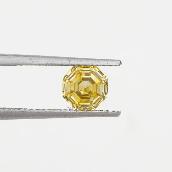 1,25 Karat Gelb Achteck Schliff Labor Diamant