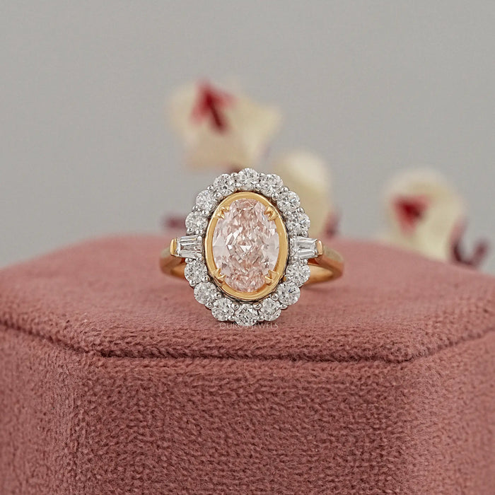 yellow gold oval diamond halo ring 