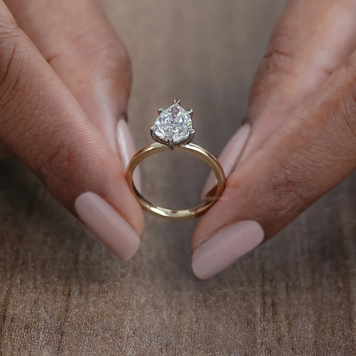 Birnenförmiger Solitär Diamantring aus dem Labor