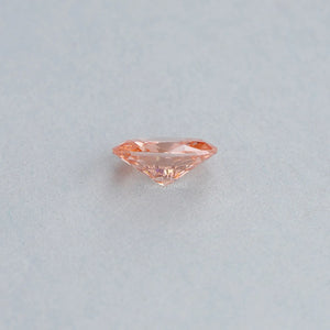 0,82 Karat Schick Rosa Oval Schliff Labor Gezüchteter Diamant