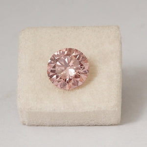 Pink Round Lab Grown Loose Diamond