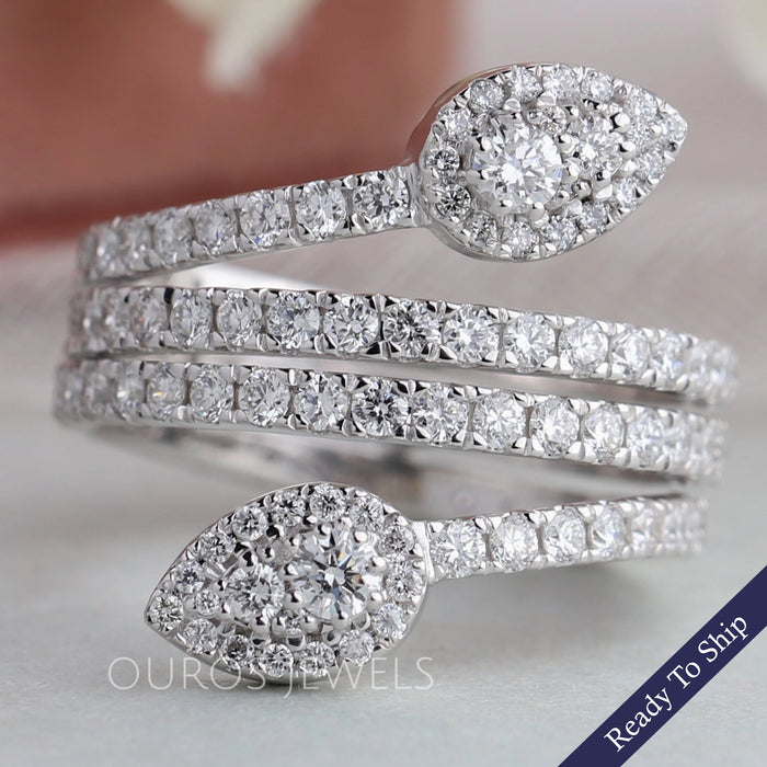 Birnenförmiger Verlobungsring aus Weißgold mit Diamanten