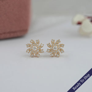 Floral Shape  Lab Diamond Stud