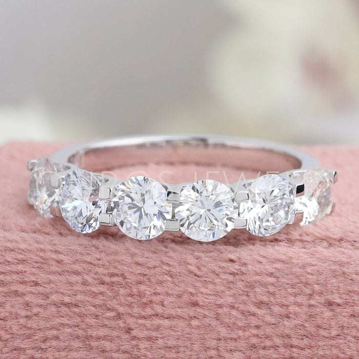 4.60 MM Halber Diamant-Ehering im Rundschliff