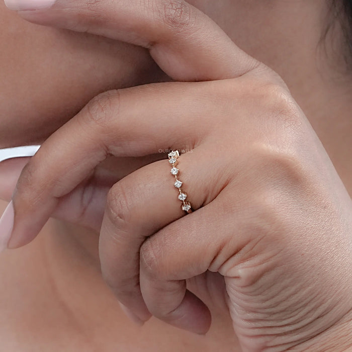 Seven Stone Round Lab Diamond Engagement Ring