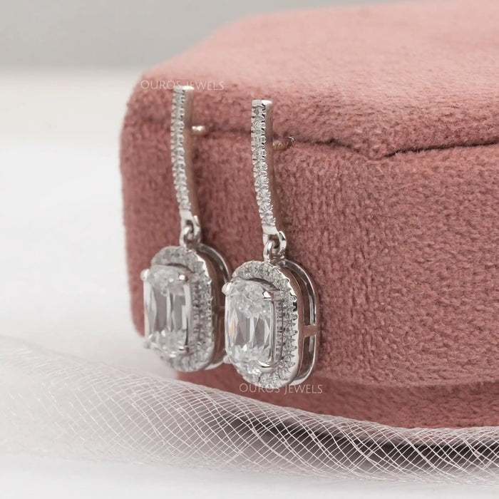 [Side View of Old Mine Cushion Cut Diamond]-[Ouros Jewels]