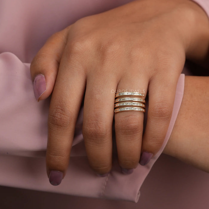 [A Women wearing Baguette Diamond Wedding Band]-[Ouros Jewels]