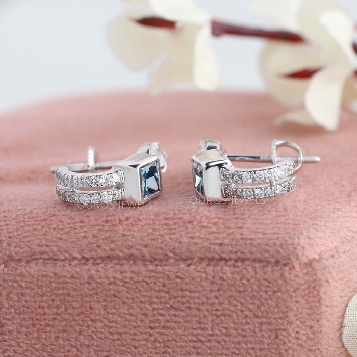 Creolen mit blauen Diamanten im Prinzessschliff