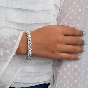 Luxusarmband mit Marquise- und runden Diamanten