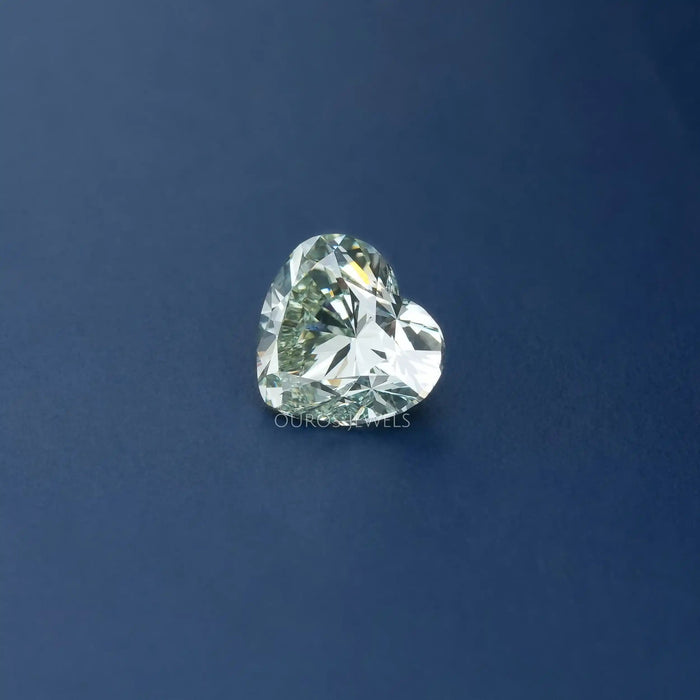 2,47 Karat Grüner Herz schliff Labor Diamant