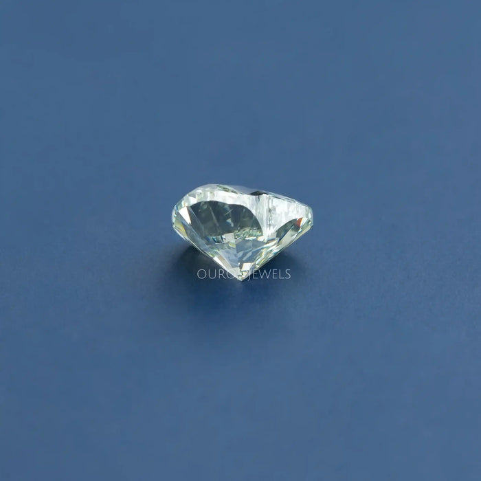2,47 Karat Grüner Herz schliff Labor Diamant