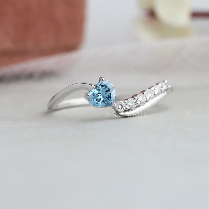 [A Heart Lab Diamond Bypass Ring]-[Ouros Jewels]