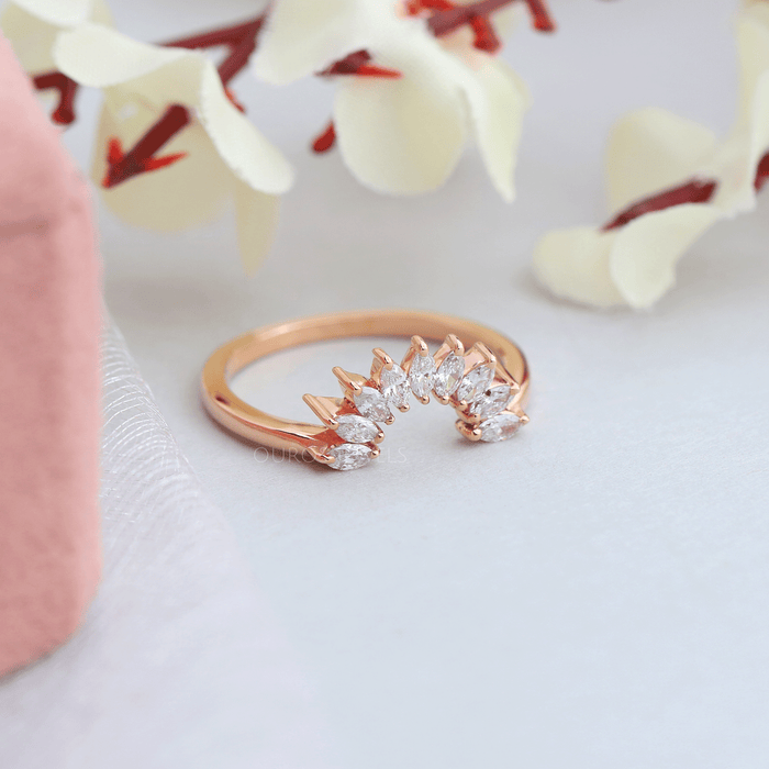 Marquise Diamant Gebogenes Trauring