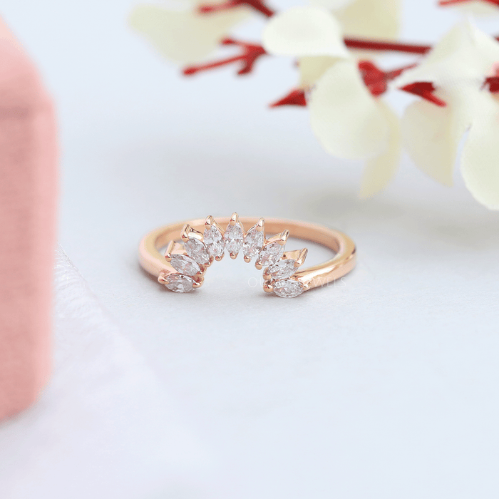 Marquise Diamant Gebogenes Trauring