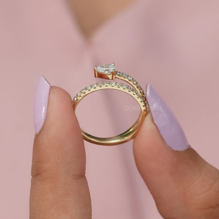 White gold lab diamond double row ring crafted with pear and round diamond 