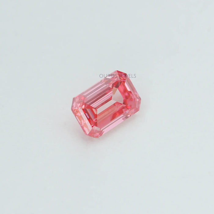 0,76 Karat Rosa Smaragd Schliff Labor Gezüchteter Diamant