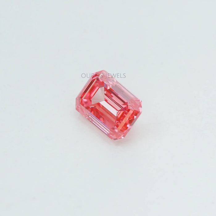 0,76 Karat Rosa Smaragd Schliff Labor Gezüchteter Diamant