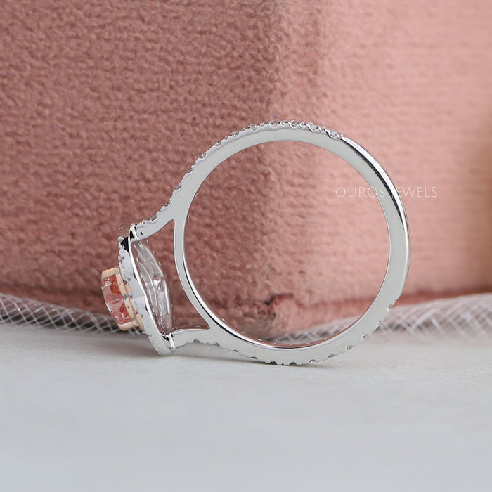 Verlobungsring mit rosa Herz-Diamant und Doppel-Halo-Solitär