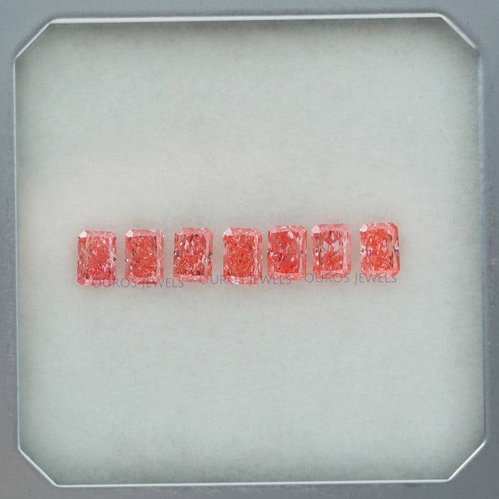 Strahlend Lose Rosa Diamant - 0,33 Karat Jeder